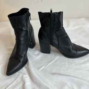 Tony Bianco size 5 1/2 Mason Venice ankle Booties